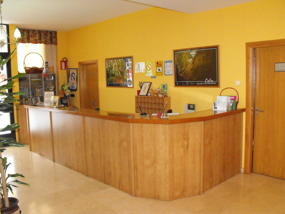 Hotel Restaurante Pontiñas Lalín Exterior foto
