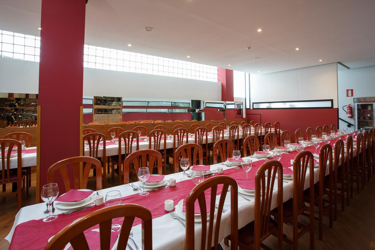 Hotel Restaurante Pontiñas Lalín Exterior foto